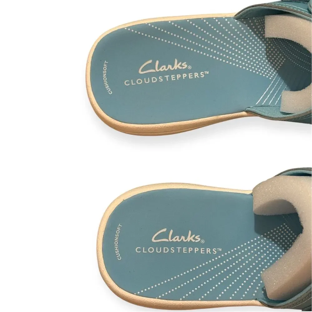 NEW Clarks 9 Breeze Maye Sky Blue Sandals Slide Cloudsteppers Comfort Walking - Picture 10 of 11